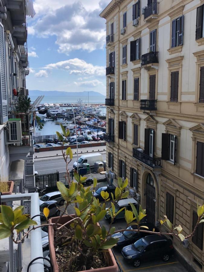 H Rooms Boutique Hotel Napoli Esterno foto