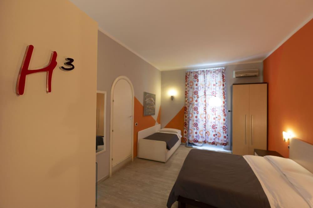 H Rooms Boutique Hotel Napoli Esterno foto