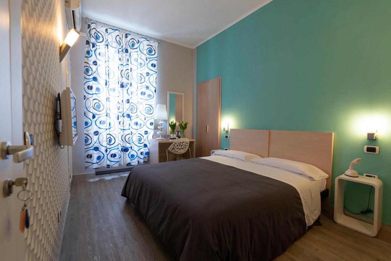 H Rooms Boutique Hotel Napoli Esterno foto