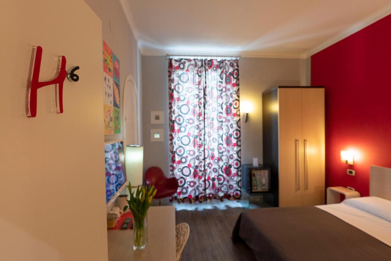 H Rooms Boutique Hotel Napoli Esterno foto