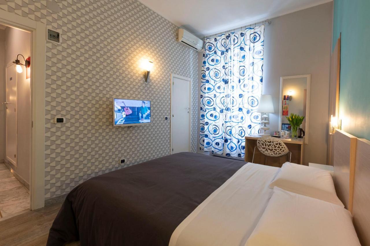 H Rooms Boutique Hotel Napoli Esterno foto