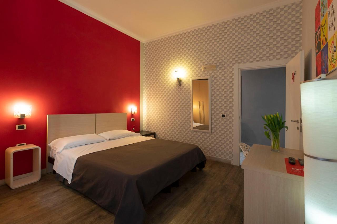 H Rooms Boutique Hotel Napoli Esterno foto