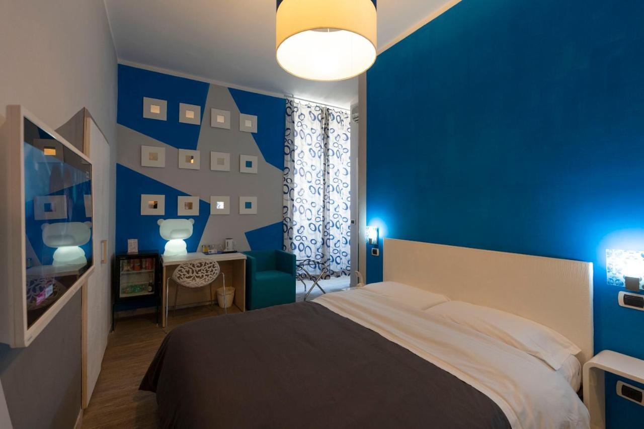 H Rooms Boutique Hotel Napoli Esterno foto