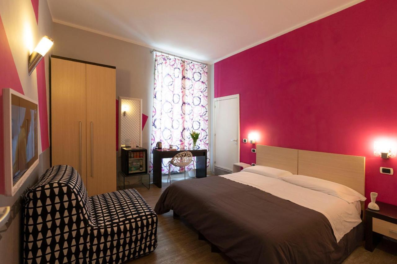 H Rooms Boutique Hotel Napoli Esterno foto