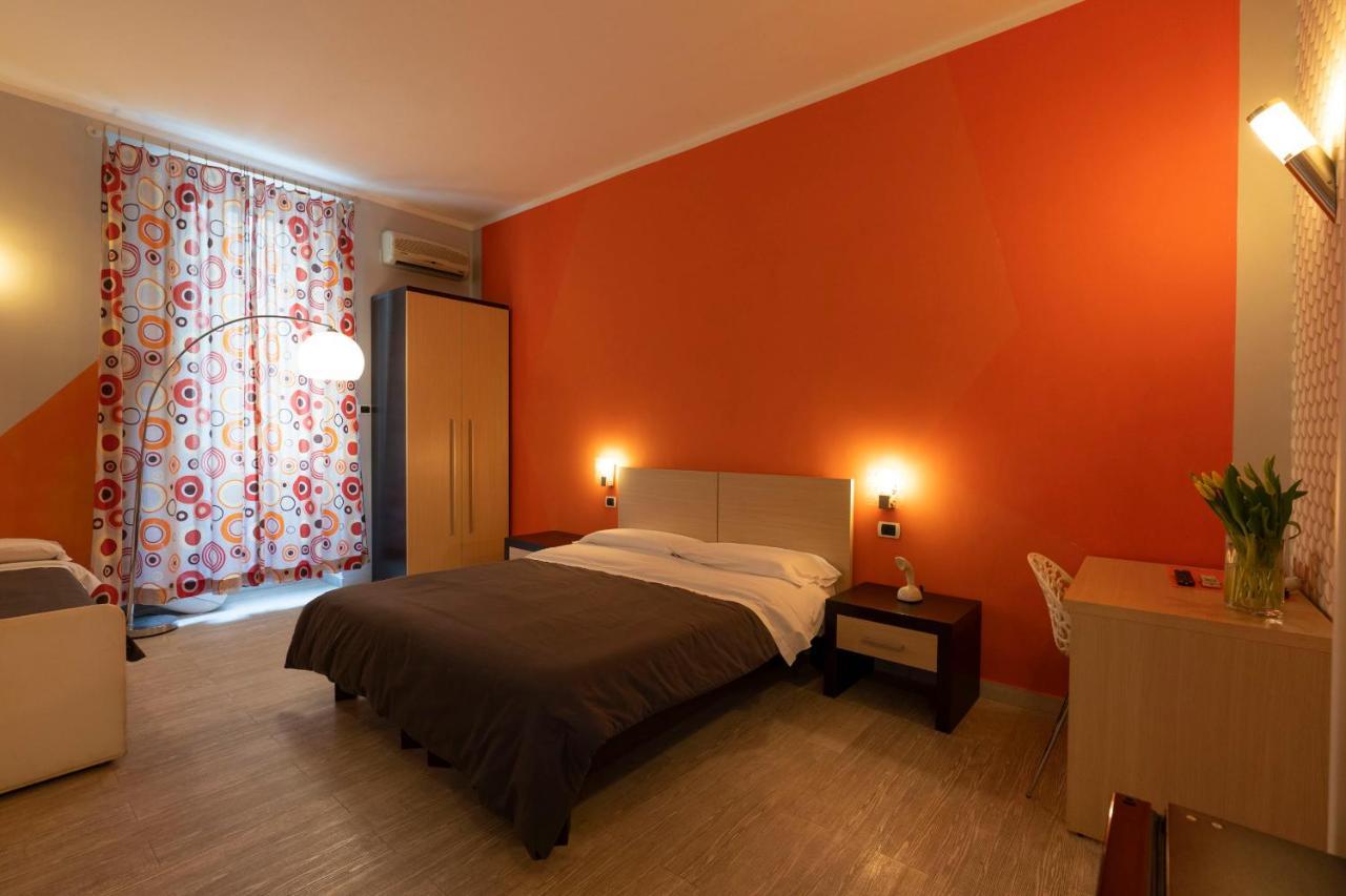 H Rooms Boutique Hotel Napoli Esterno foto